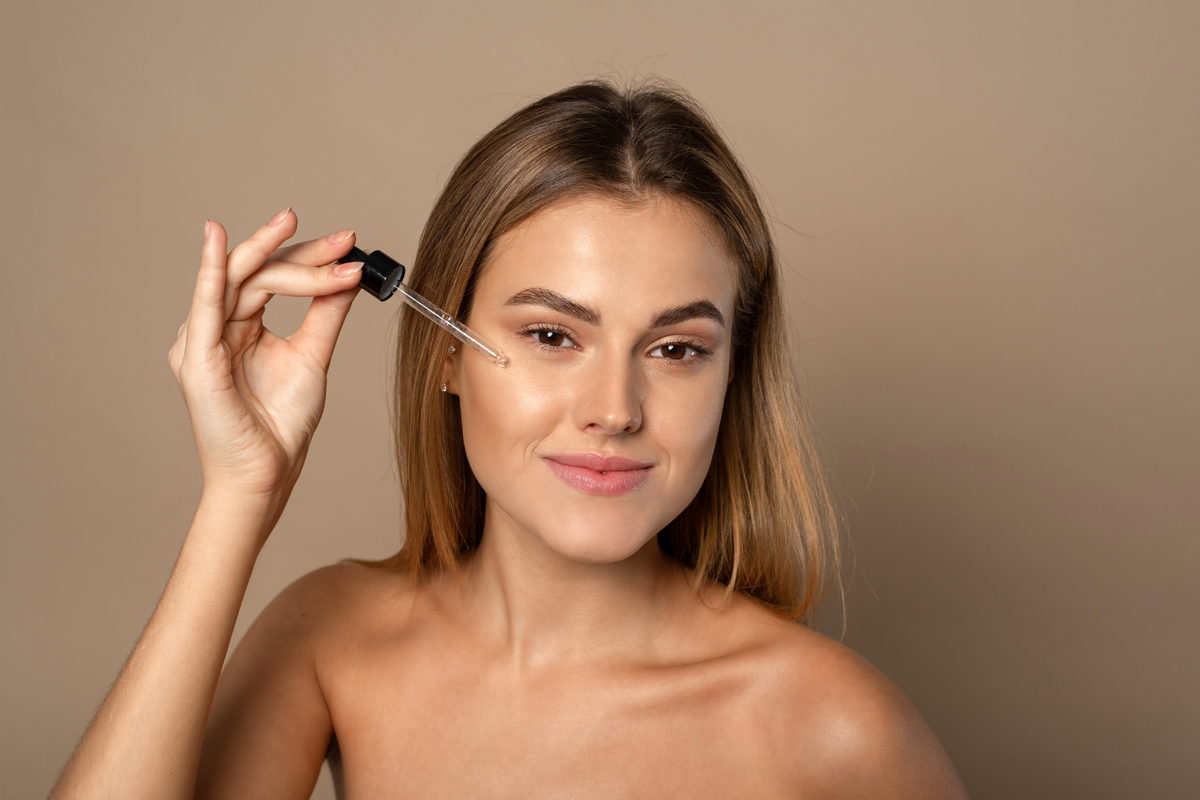 face oil with vitamin E